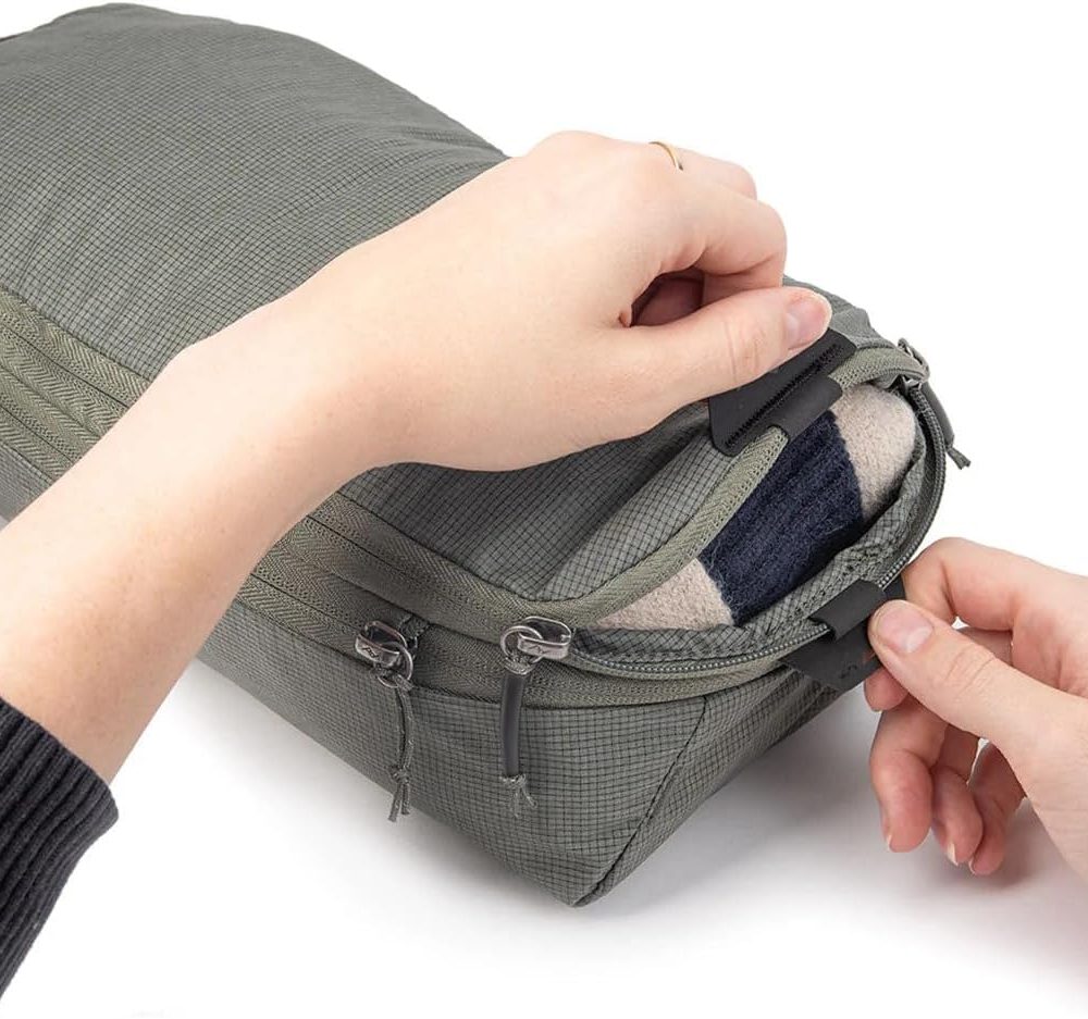 Peak Design Packing Cube Small for Quick and Efficient packing (Sage) BPC-S-SG-2 - Image 4