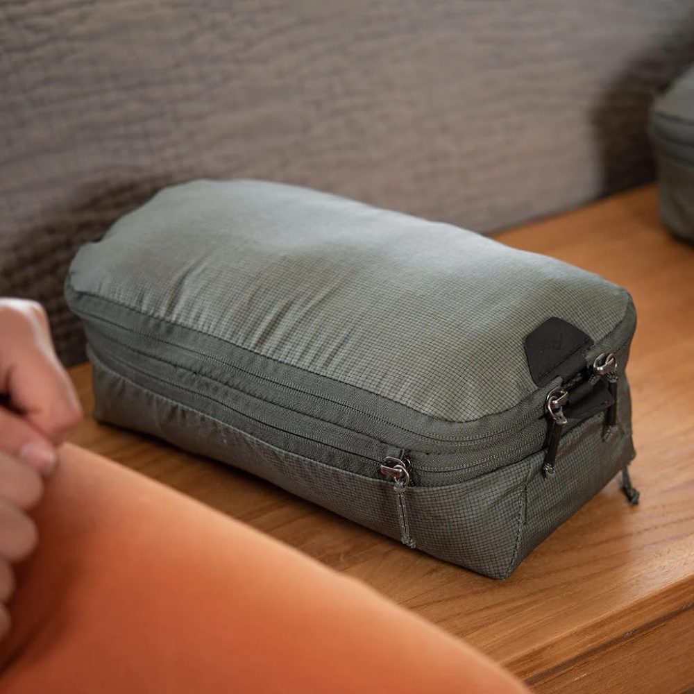 Peak Design Packing Cube Small for Quick and Efficient packing (Sage) BPC-S-SG-2 - Image 6